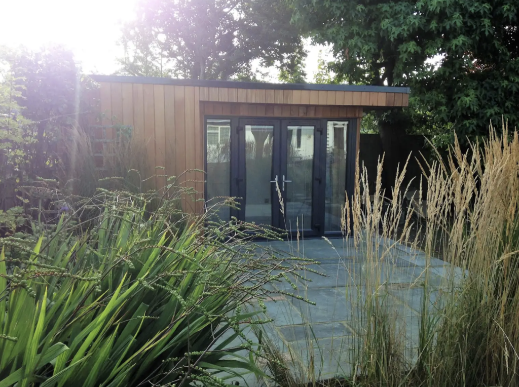 Screenshot 2022-07-03 at 18.54.13 cedar garden room in Worthing West Sussex